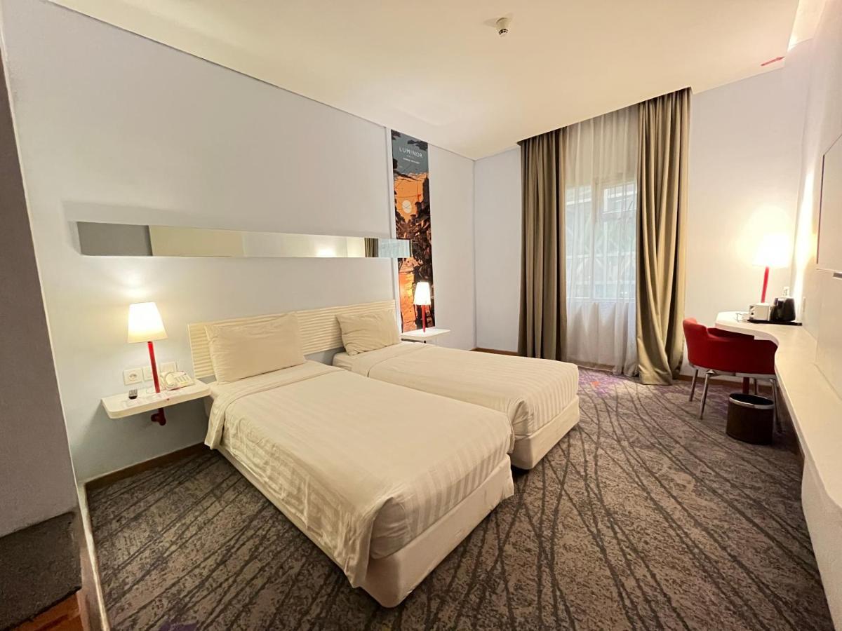 Luminor Hotel Metro Indah - Bandung By Wh Cicadas Bagian luar foto
