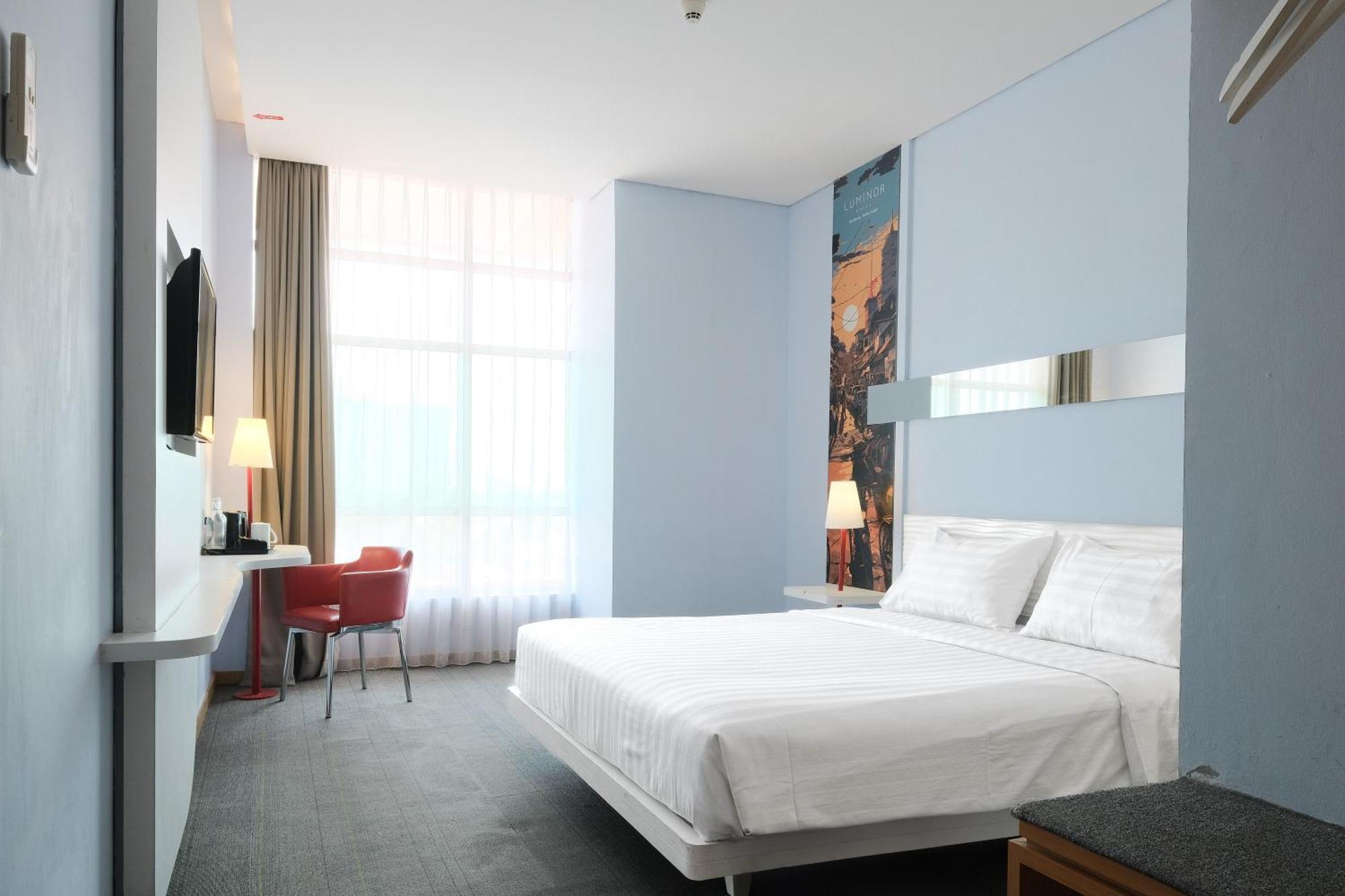 Luminor Hotel Metro Indah - Bandung By Wh Cicadas Bagian luar foto